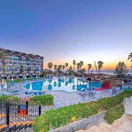 Armas Labada Resort