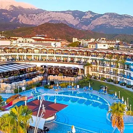 Armas Labada Resort 5*