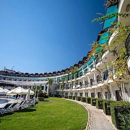 Resort Armas Labada 5*