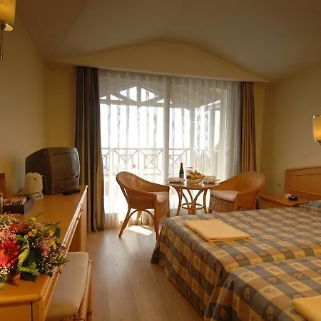 Armas Labada Feriested 5*