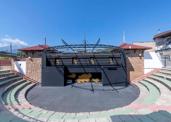 Armas Labada Κεμέρ