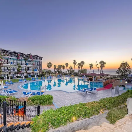 Armas Labada Rezort Kemer