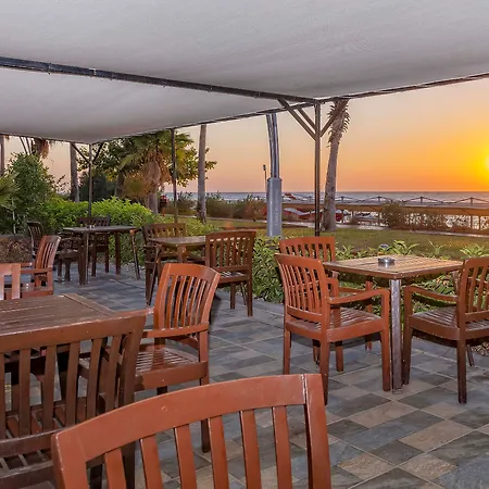 Armas Labada Rezort 5*