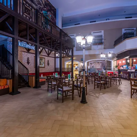 度假村 阿玛斯拉巴达酒店