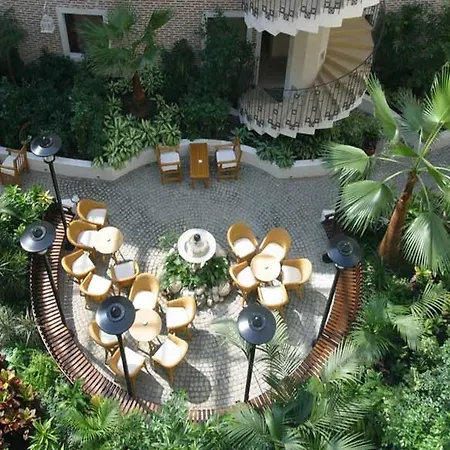 Rezort Armas Labada 5*