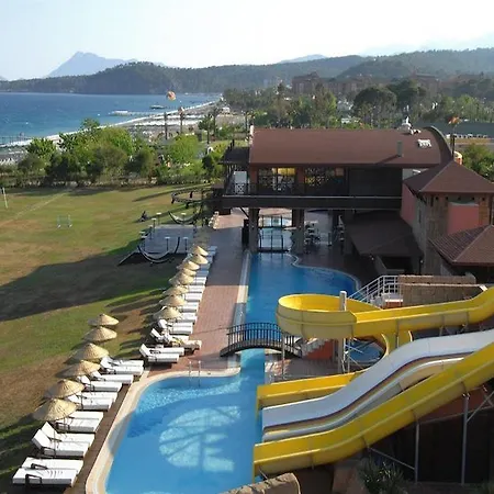 Armas Labada Rezort 5*